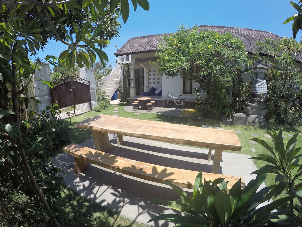 Bali Fab Dive Center - Hostel