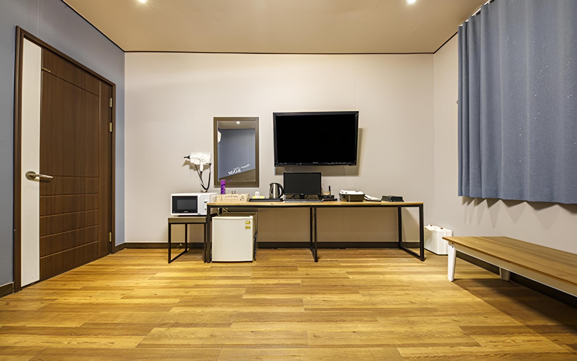Gongju Hotel Bandi view 3