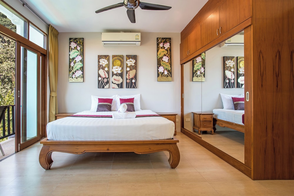 Emerald Hill Villas