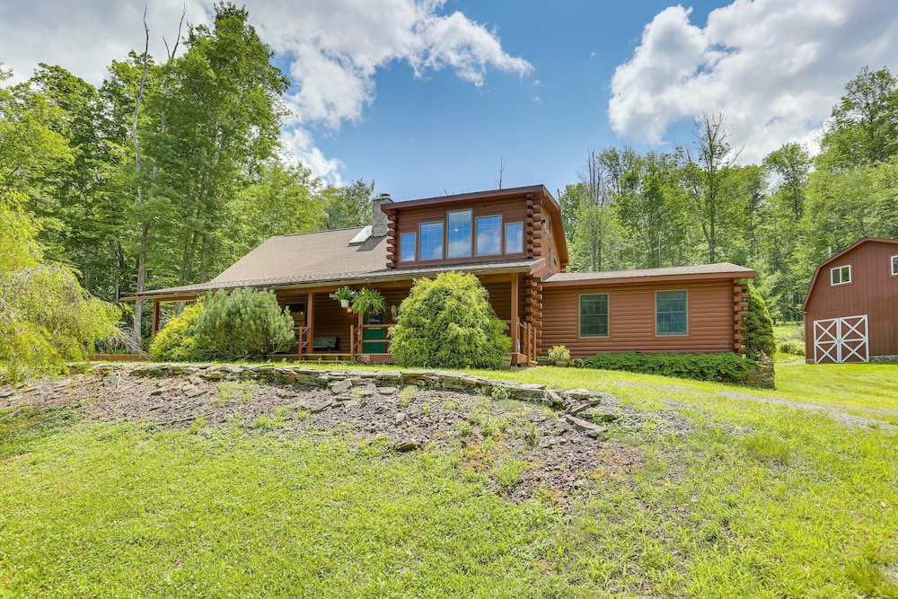 1 Mi to River: Cabin w/ Fire Pit in Milanville! view 3