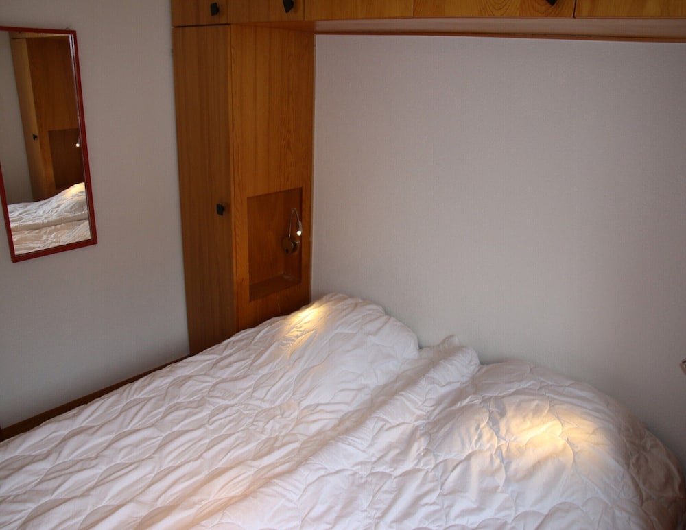 Apartment in Veysonnaz Near Ski Gondola
