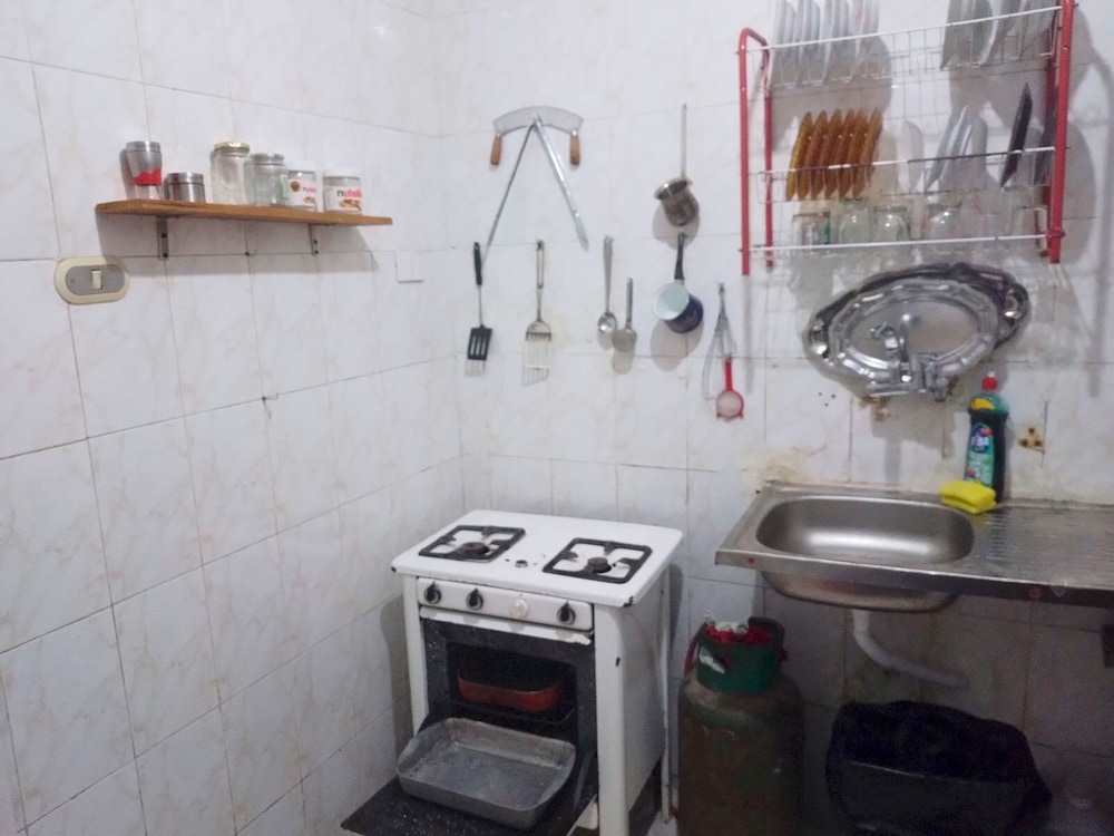 Gadou 2BR Apt w Kitchen Balcony - Port Said