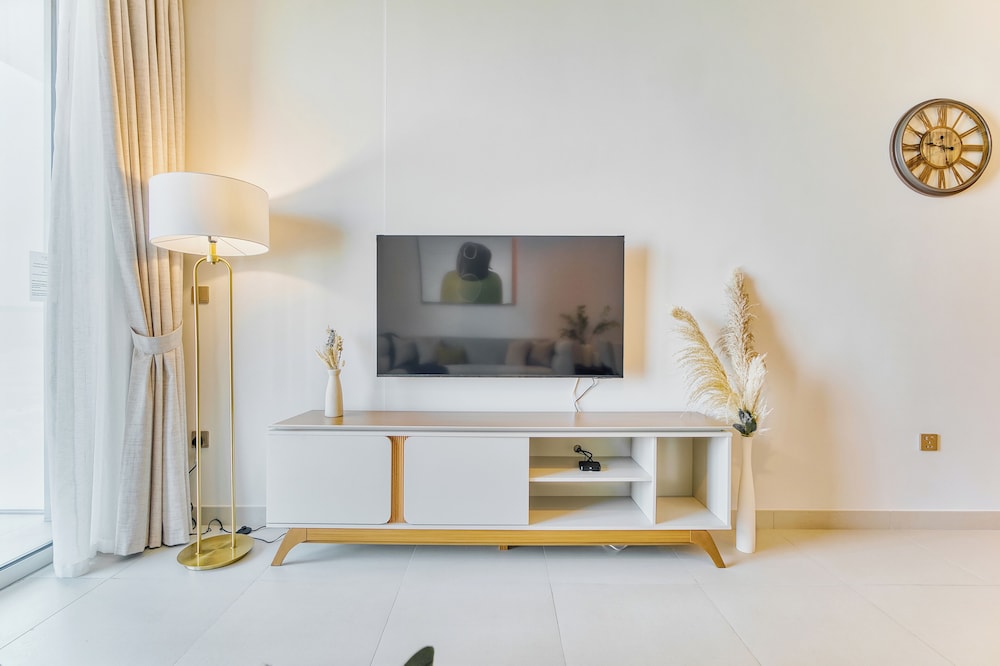 PVH - Magnificent 2BR - Vida Dubai Mall