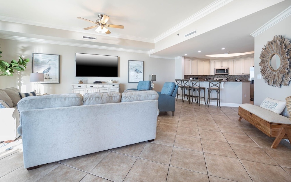 Phoenix West 308 3 Bedroom Condo
