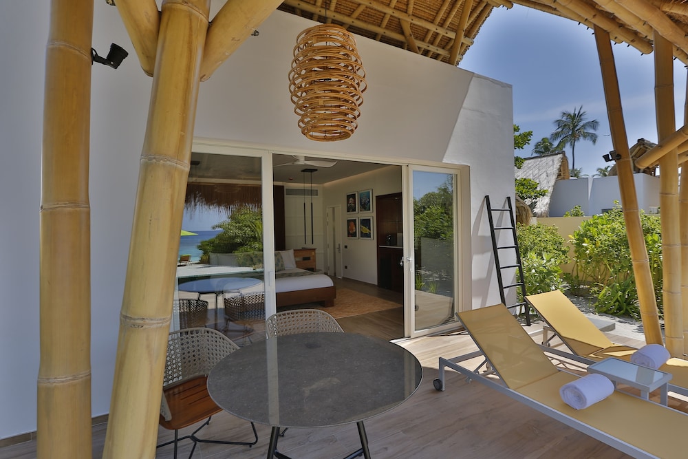 Emerald Maldives Resort & Spa - All Inclusive