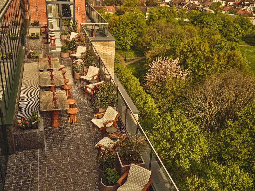 Luxury Urban Hideaway