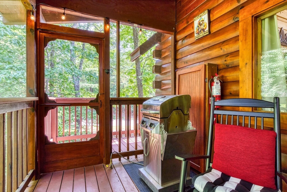 Er80 - Can't Bear To Leave 2 Bedroom Cabin