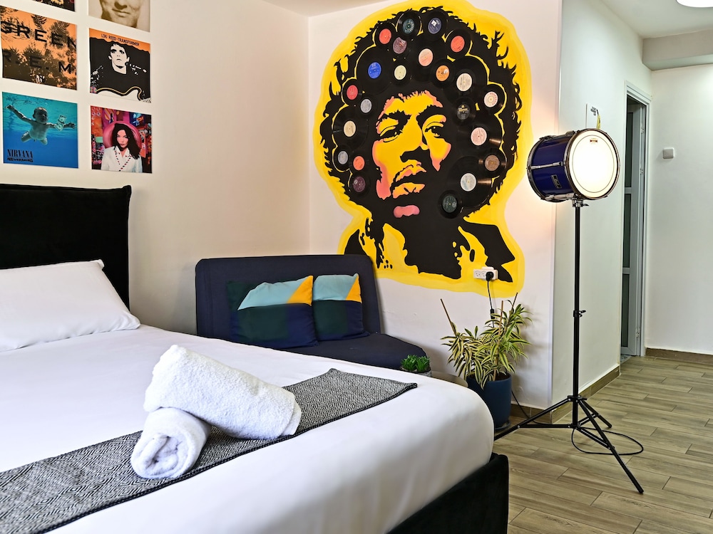 Dayos Unique Suites