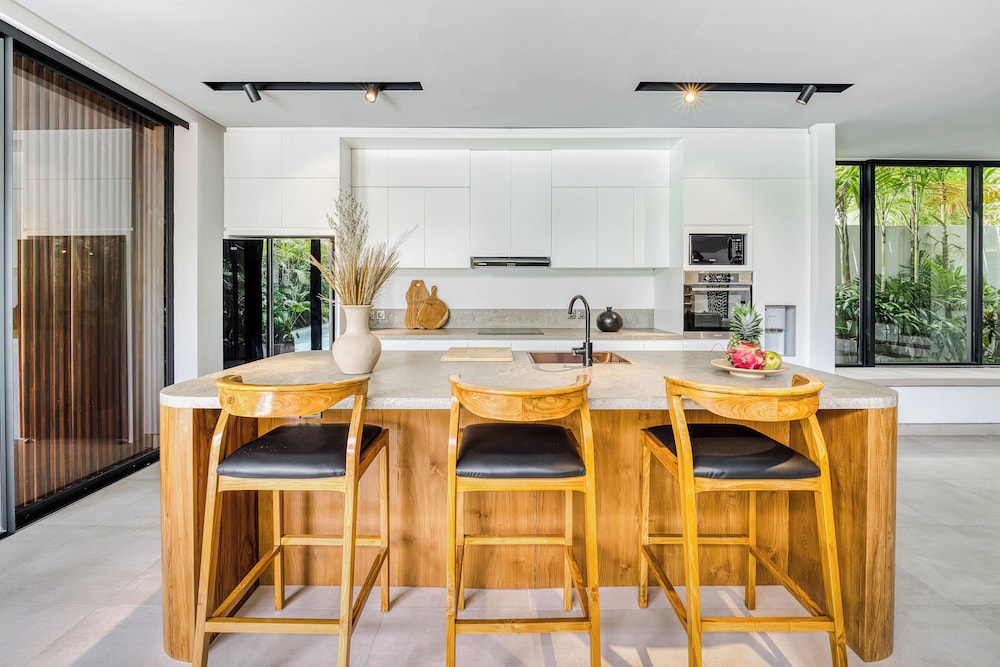 Villa Rosa by Pertama Management