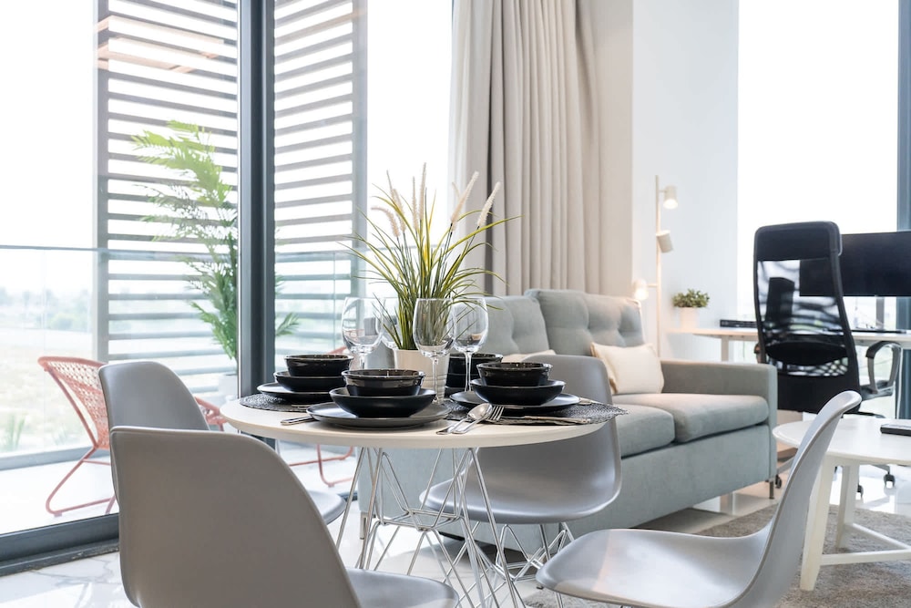 Cool 1-bedroom Apartment at The Pinnacle in Dubai Hills