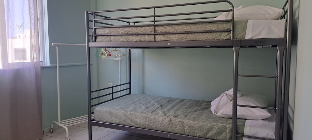 Gio s Central Cosy Apartment With Private Balcony