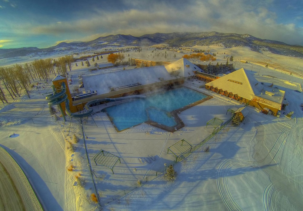 Fairmont Hot Springs Resort