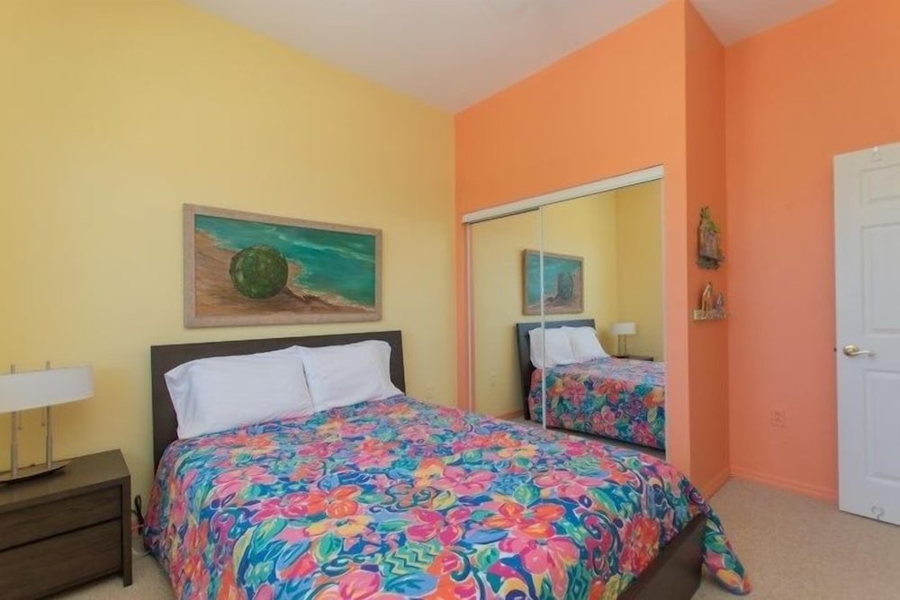 Beautiful House Located In The Prestigious Neighborhood Of Port Antigua On A Deep, Wide Canal. 4 Bedroom Home by RedAwning view 4