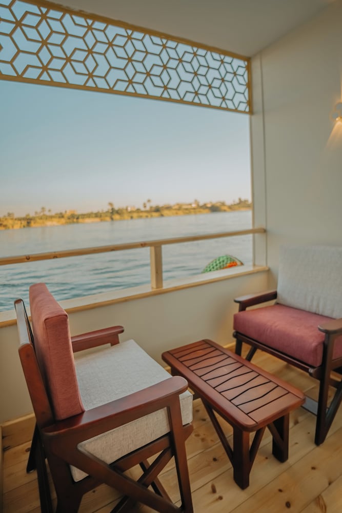 Azhar Dahabiya Luxury Suites