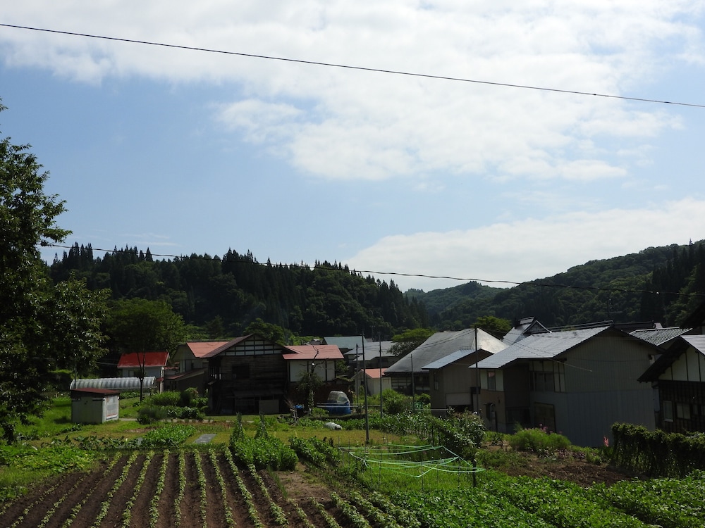 Mori no Bunko Fuzawa view 2