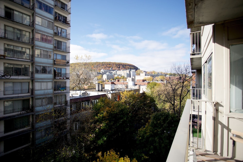 The Hutchinson Apartments - Image 1