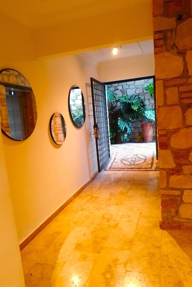 Spacious Flat with Balcony KARAGOZLUM