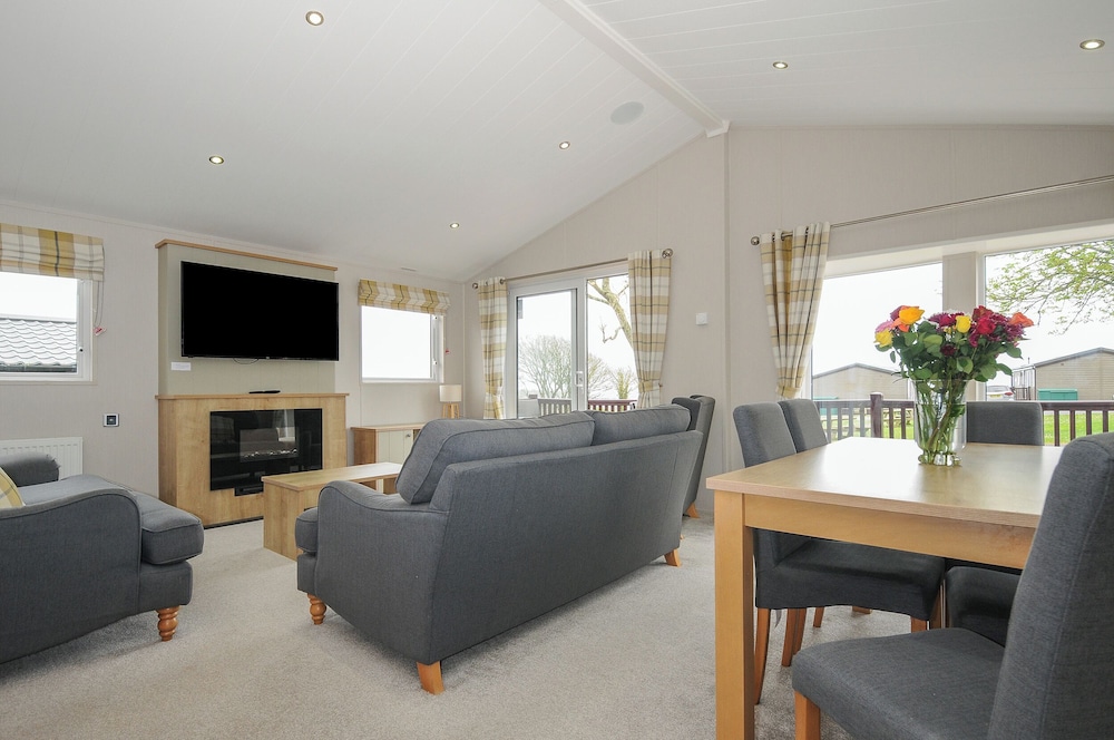 Lodge 70 at Riviera Bay Coastal Retreat