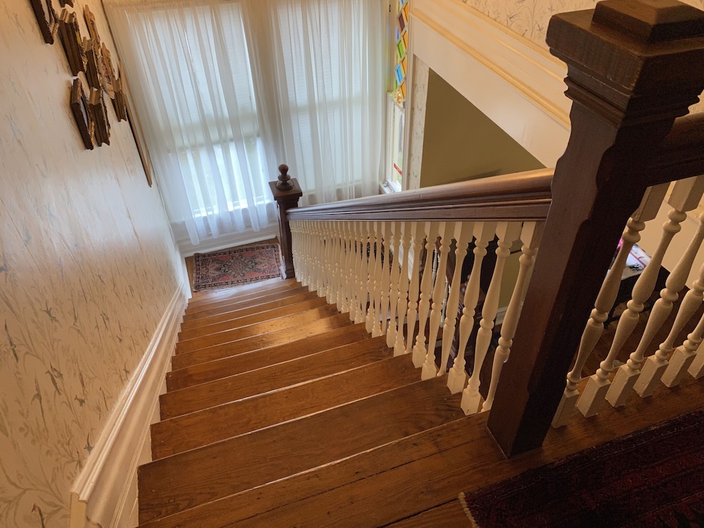New Bern Vacations - Hanna House Bed  Breakfast - Property Image 2