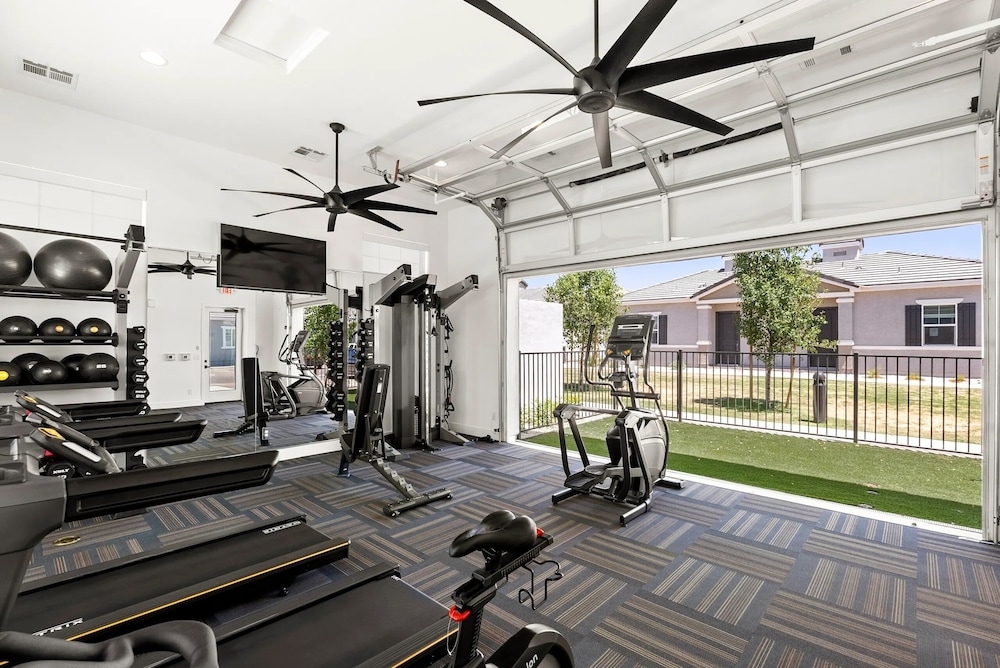 Landing Apartments Phoenix - Maryvale Village