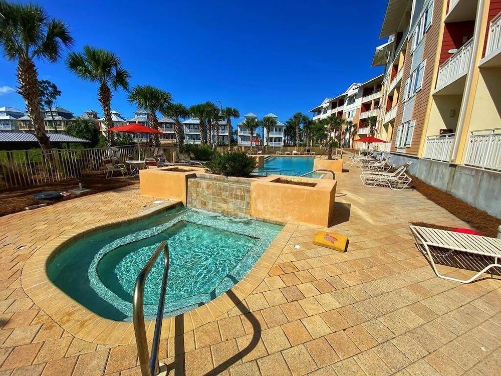 Waterside Village Cottage 3206 - Two if by Sea view 4
