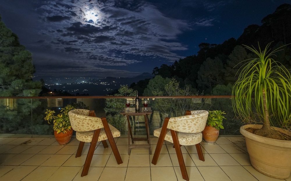 Kamlia 3 BHK Villa By Dumnu Homes view 2