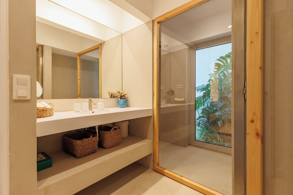 Laranjal Farm House