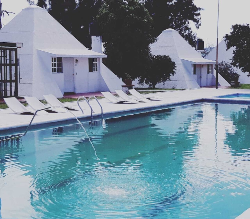 Villa Piramidal view 3