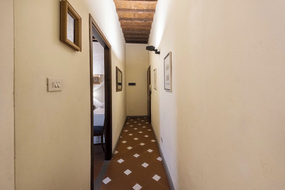 Dimora San Frediano by MMEga