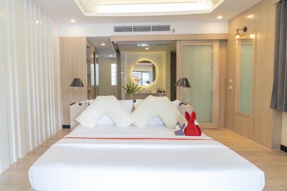 GRAND JOMTIEN PALACE HOTEL