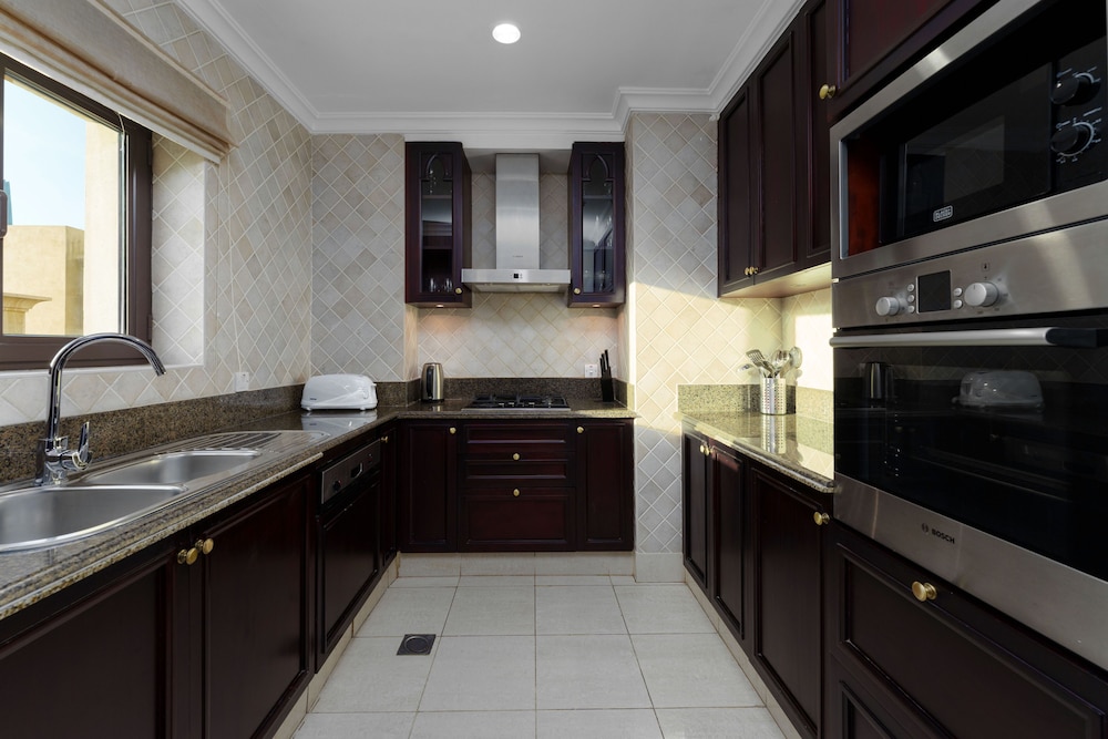 Maison Privee - Tasteful Apt cls to Burj Khalifa & Dubai Mall