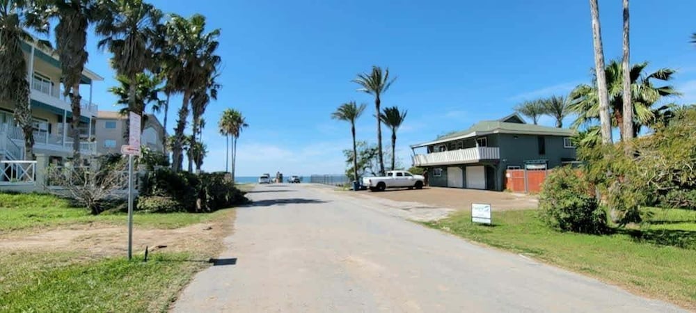 Bay View Great Deck Pool 2 Levels & 3 Bedr 3 Bedroom Condo