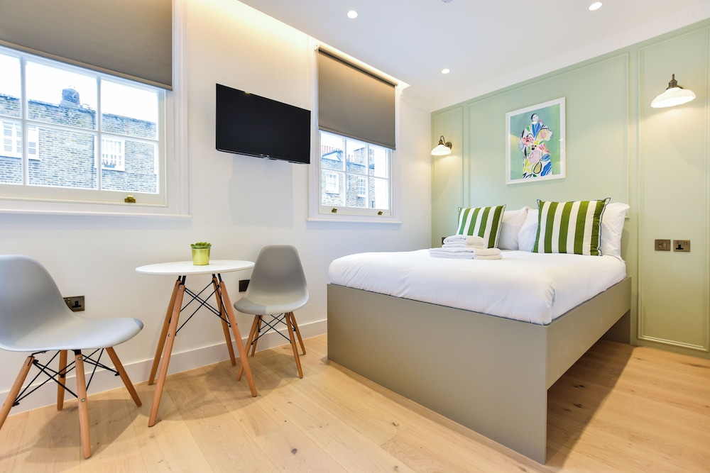 Star Street Studios by Concept Apartment