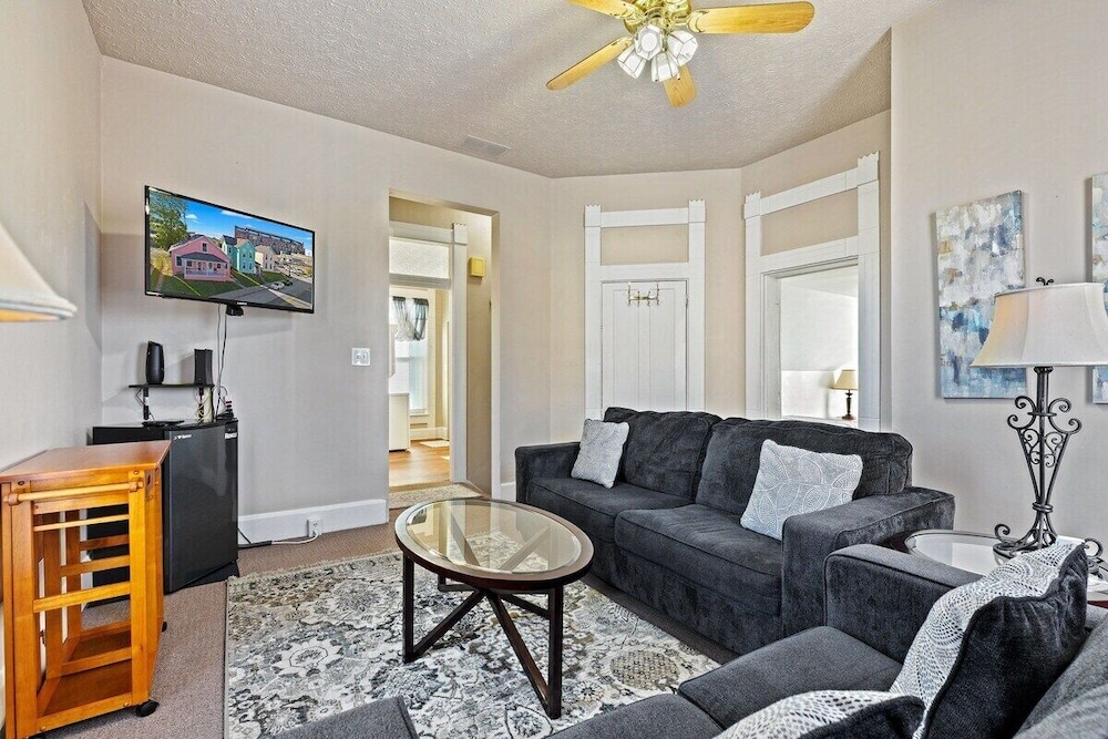 Indy Stadium Villas 701