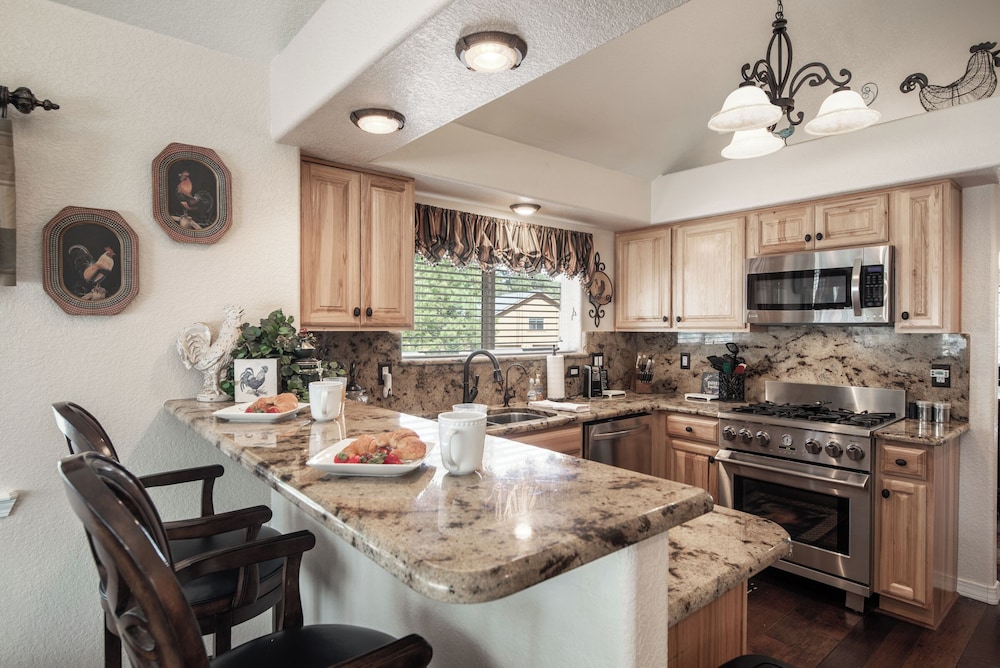 Mountain Soiree by Ruidoso Vacation Rentals