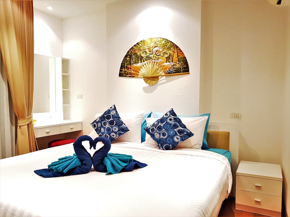 The Art Patong Beach by PHR
