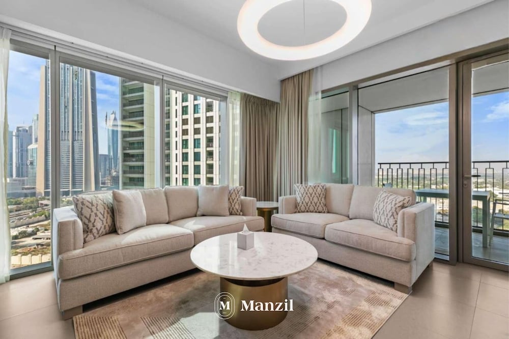 Manzil - Luxury 2BR Next to Dubai Mall