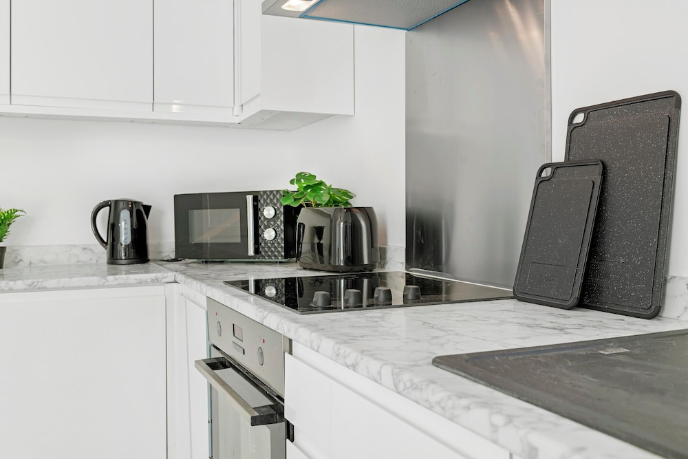 Isimi Luxurious House 4-bed in Alfreton Derby