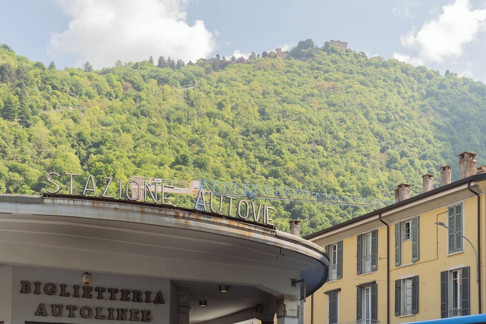 Sant'Agostino Apartments by Rent all Como