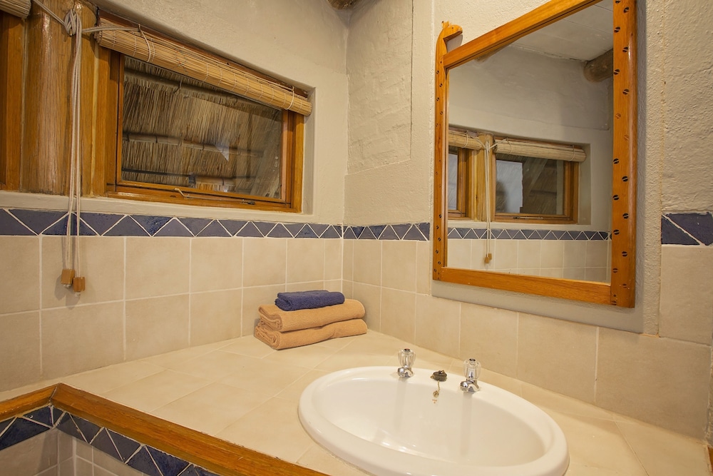 Lokuthula Lodges