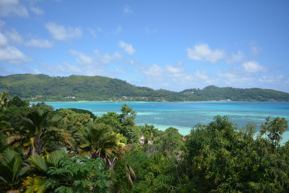 Hotel ManFiyo - Image 1