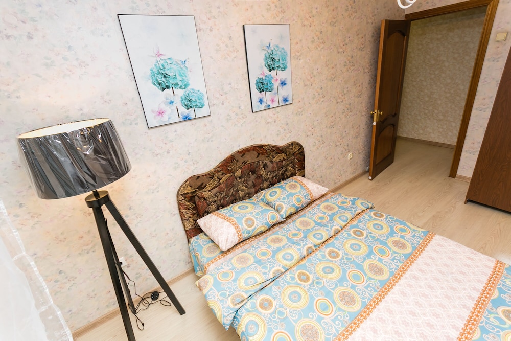Apartment on Perunovskiy 4-10