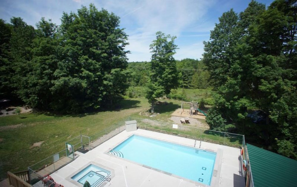 Myers Cave Resort