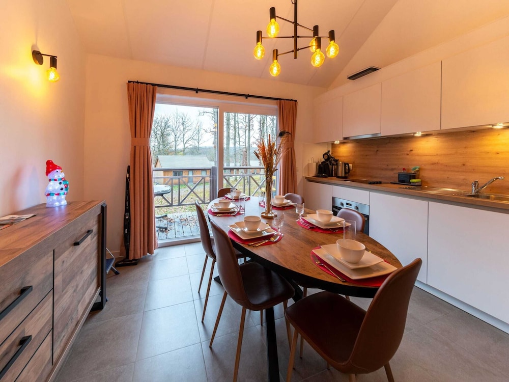 Cosy Chalet Near Durbuy in Nature