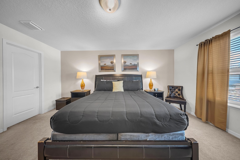2027 MD - Windsor Westside Tranquil Haven