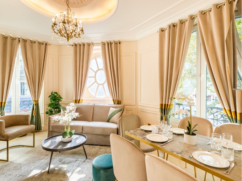 Merveil Luxury Suites - Ours I-II
