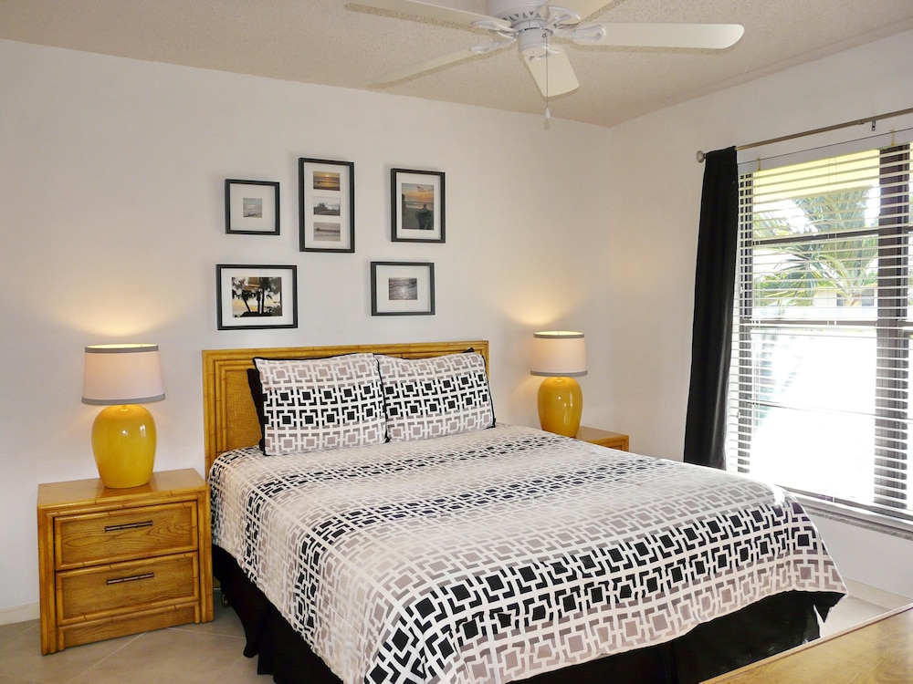 Inviting Condo With Pool Just a Steps From the Beach view 2