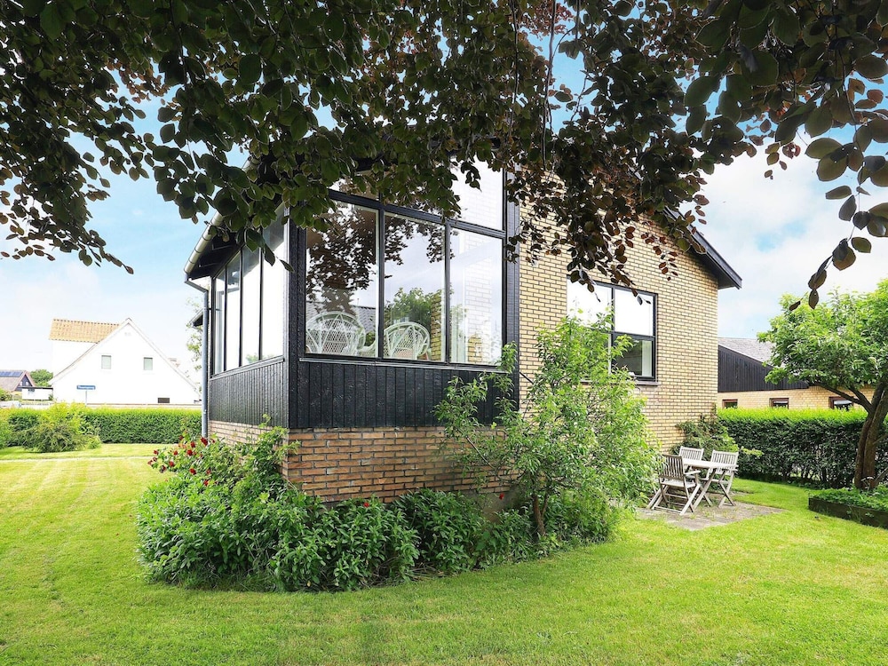 6 Person Holiday Home in Strandby view 5