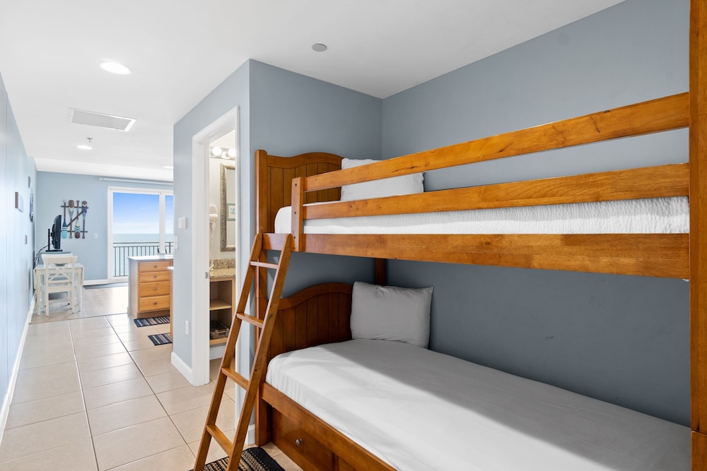 Splash Beach Resort by Panhandle Getaways