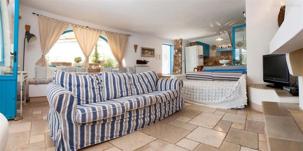 294 Villa in Campagna con Piscina a San Vito dei Normanni view 5